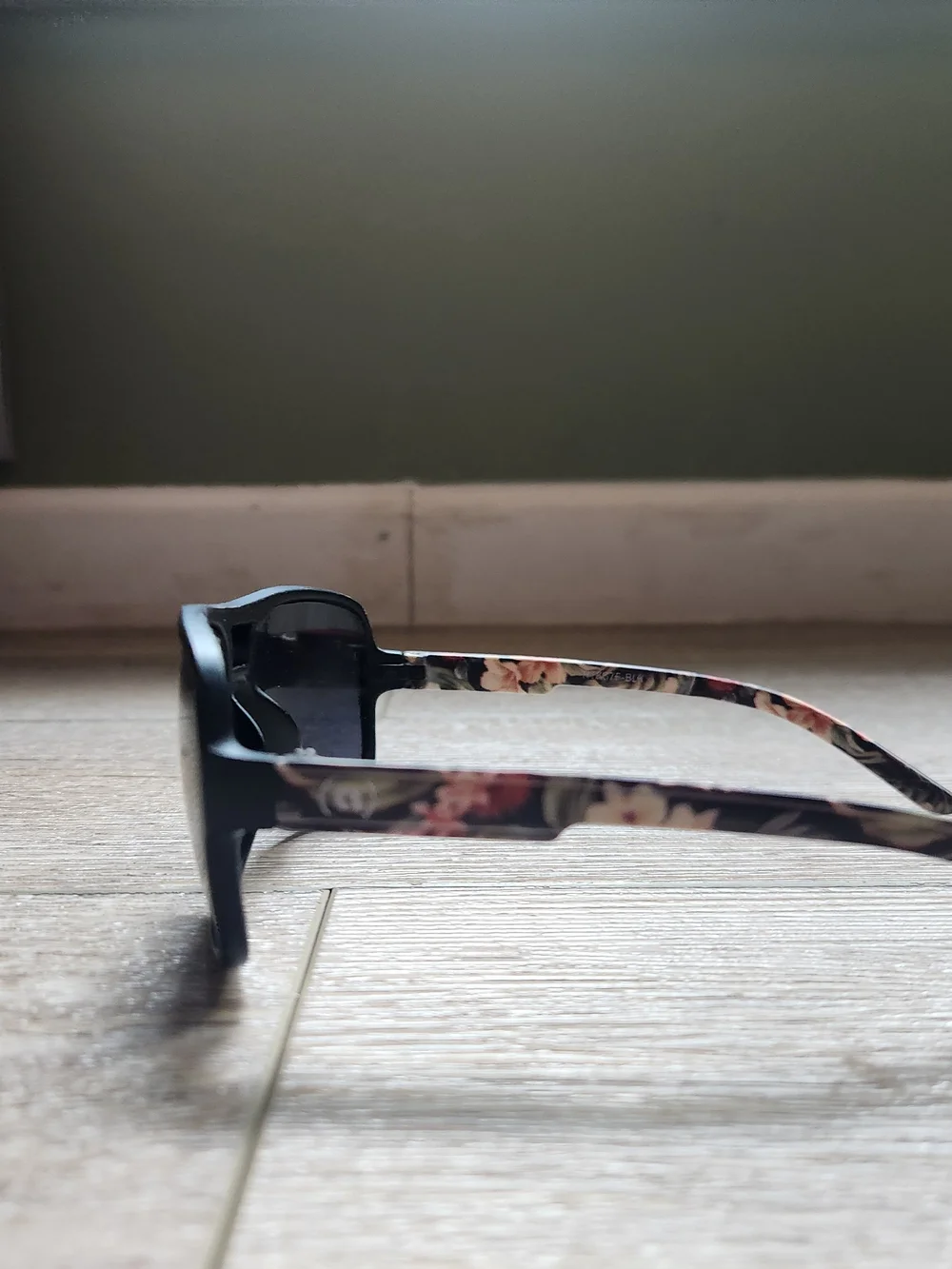 Women's Black Sunglasses with Pink Floral Temples